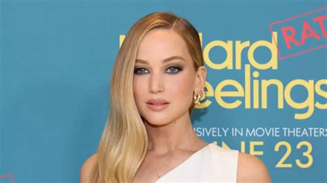 jennifer lawrence nacked|Jennifer Lawrence shocks fans by getting completely naked in。